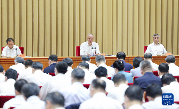 习近平对党的建设和组织工作作出重要指示 代表党中央向全国广大共产党员致以节日问候